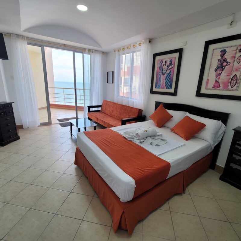 Suite A 704