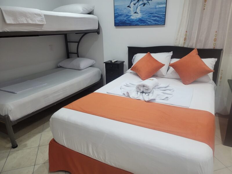 Suite B 901 - Image 2